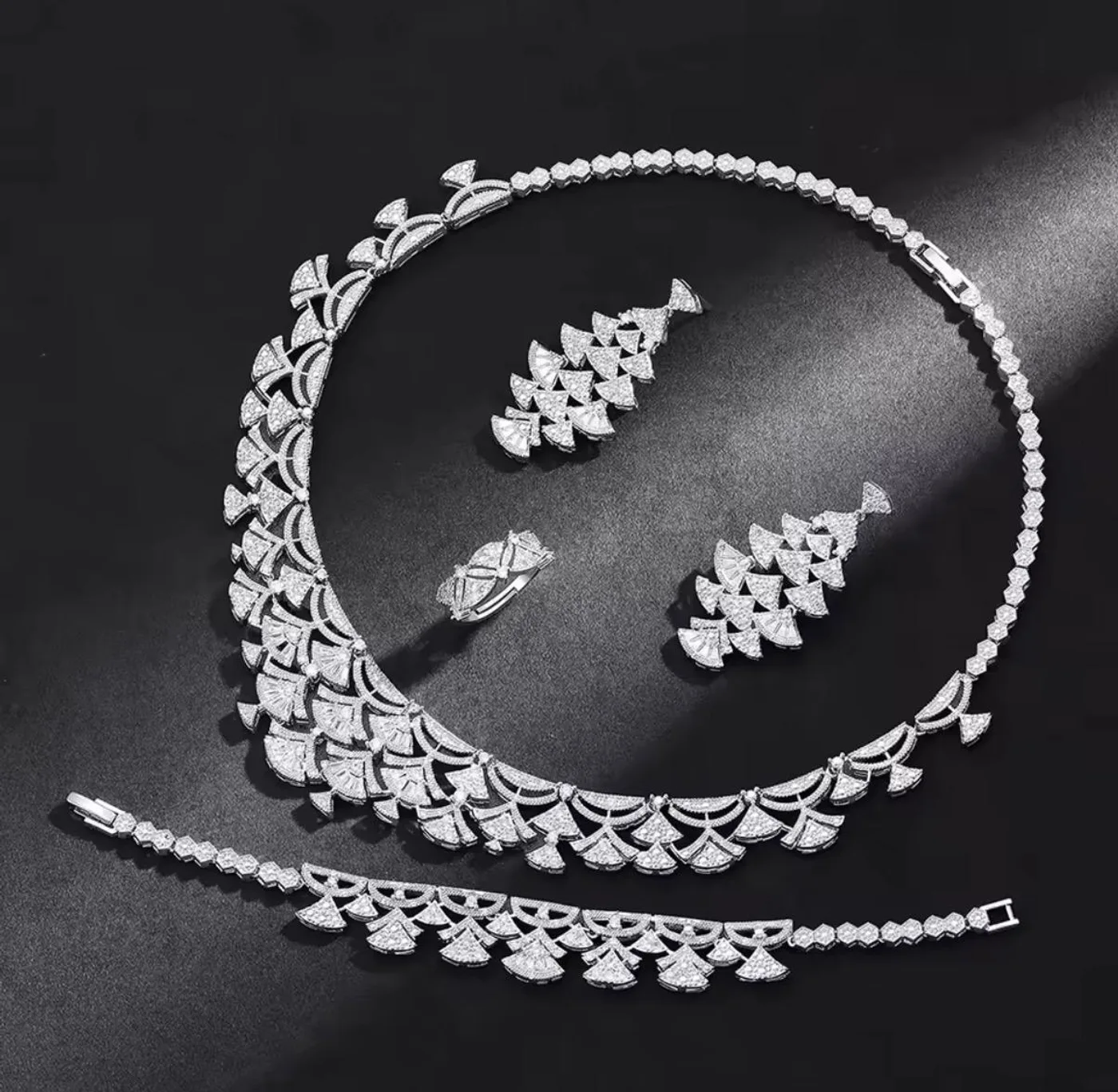 Duna Ring — Statement ring