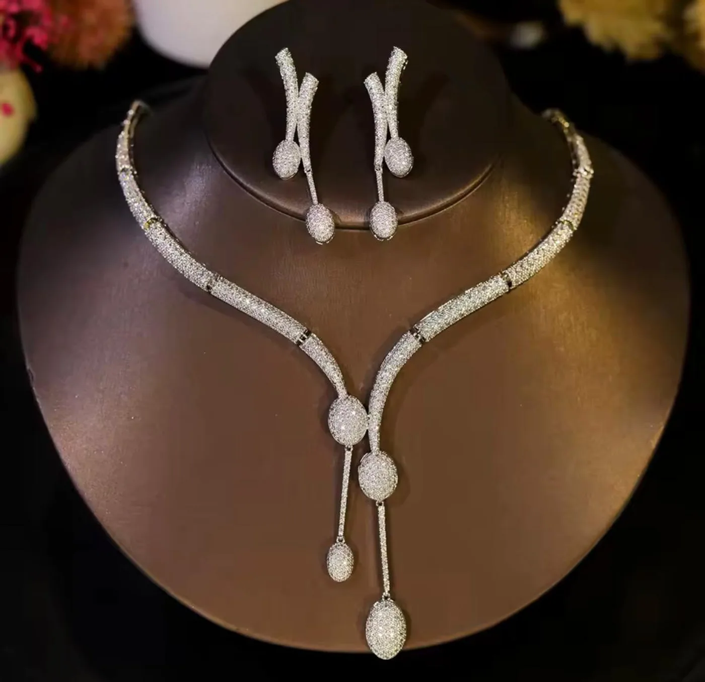 Sole Drop — Drop earrings